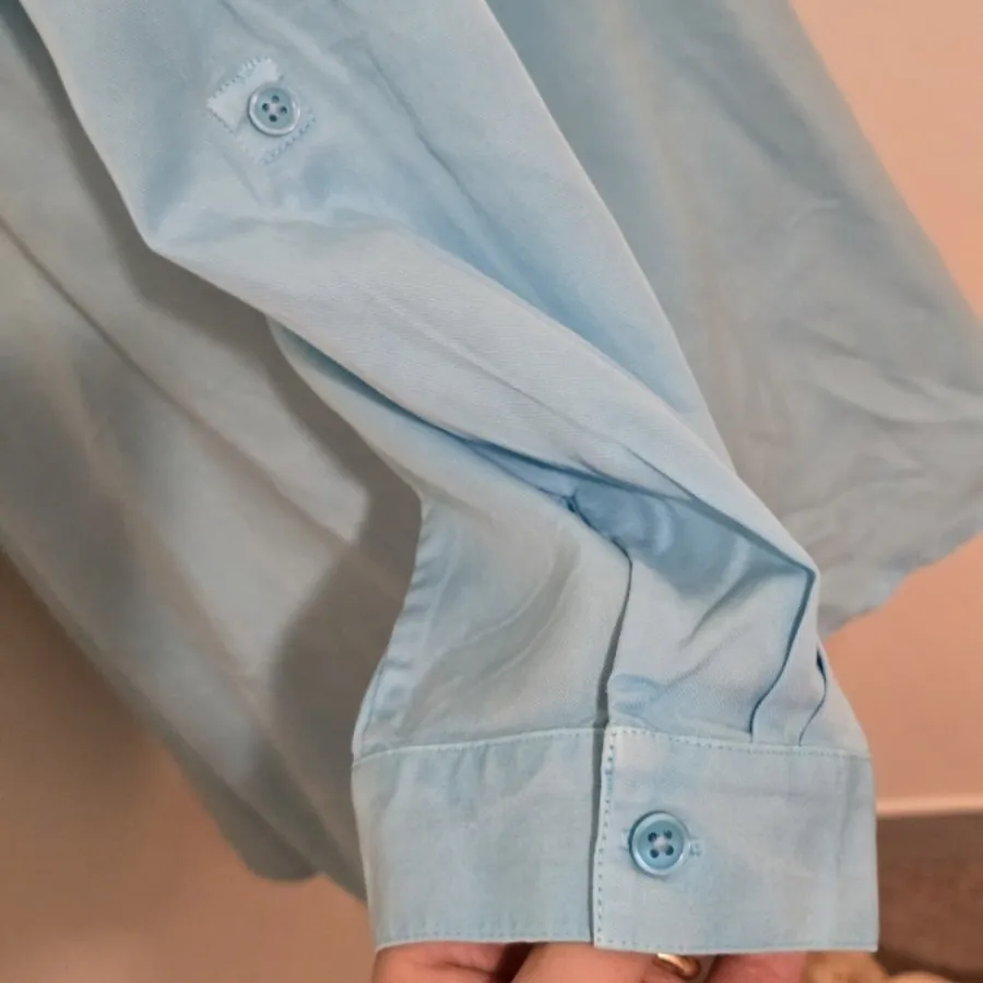 تونیک ابی فیروزه ای