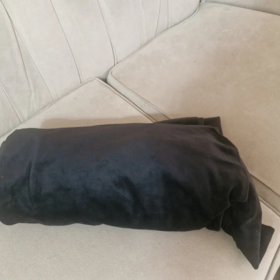 سه عدد پارچه