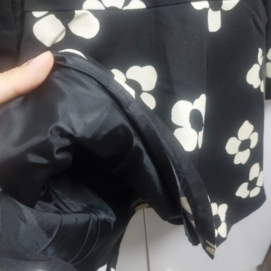 پیراهن دخترانه