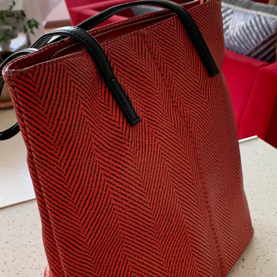 کیف برند مکس