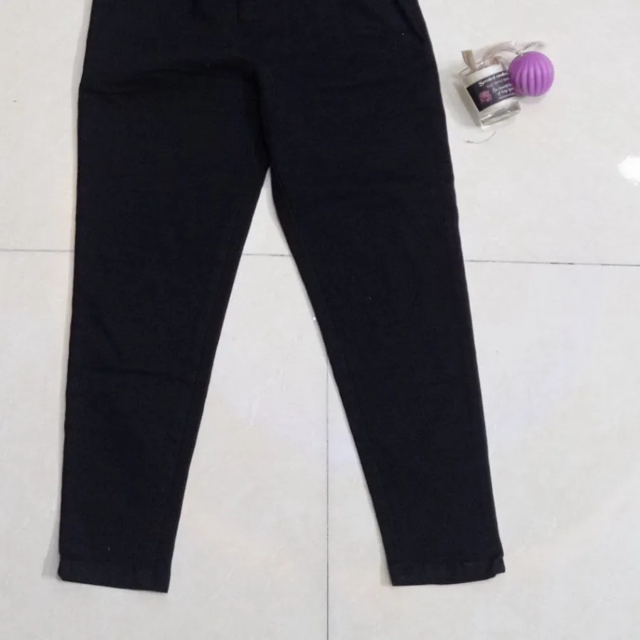 شلوارکتان نسبتا ضخیم