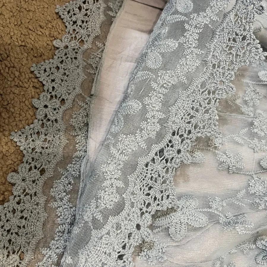 پیراهن بچگانه