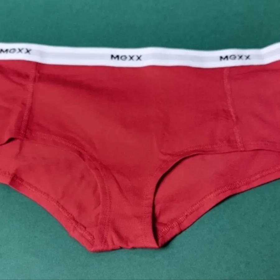 شورت زنانه نخی mexx