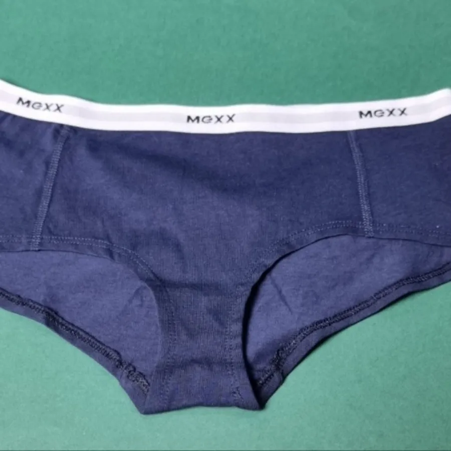 شورت زنانه نخی mexx