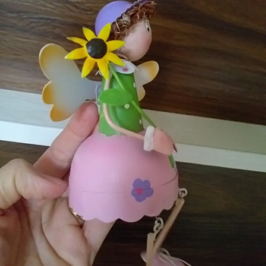 مجسمه فلزی آدمک