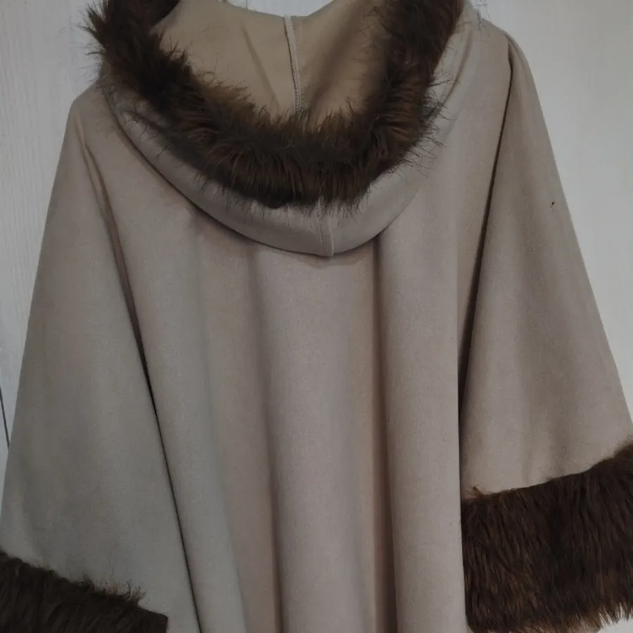 مانتو پاییزه خاص?