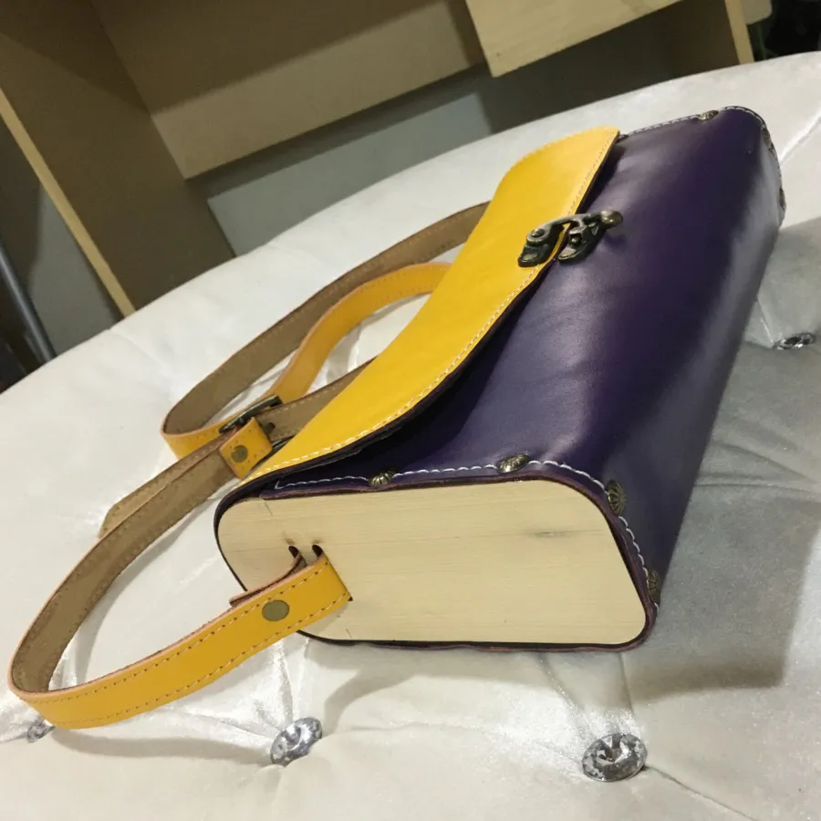 کیف چرم دست دوز