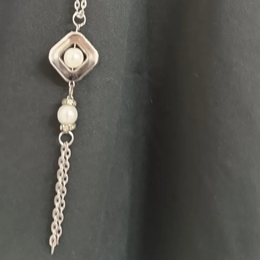 تیشرت مشکی نو زنجیر دار