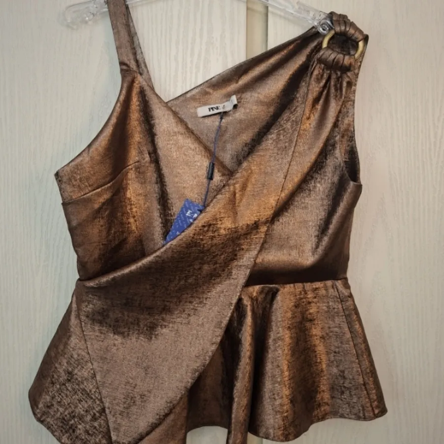 تاپ مجلسی برنزی یقه رومی