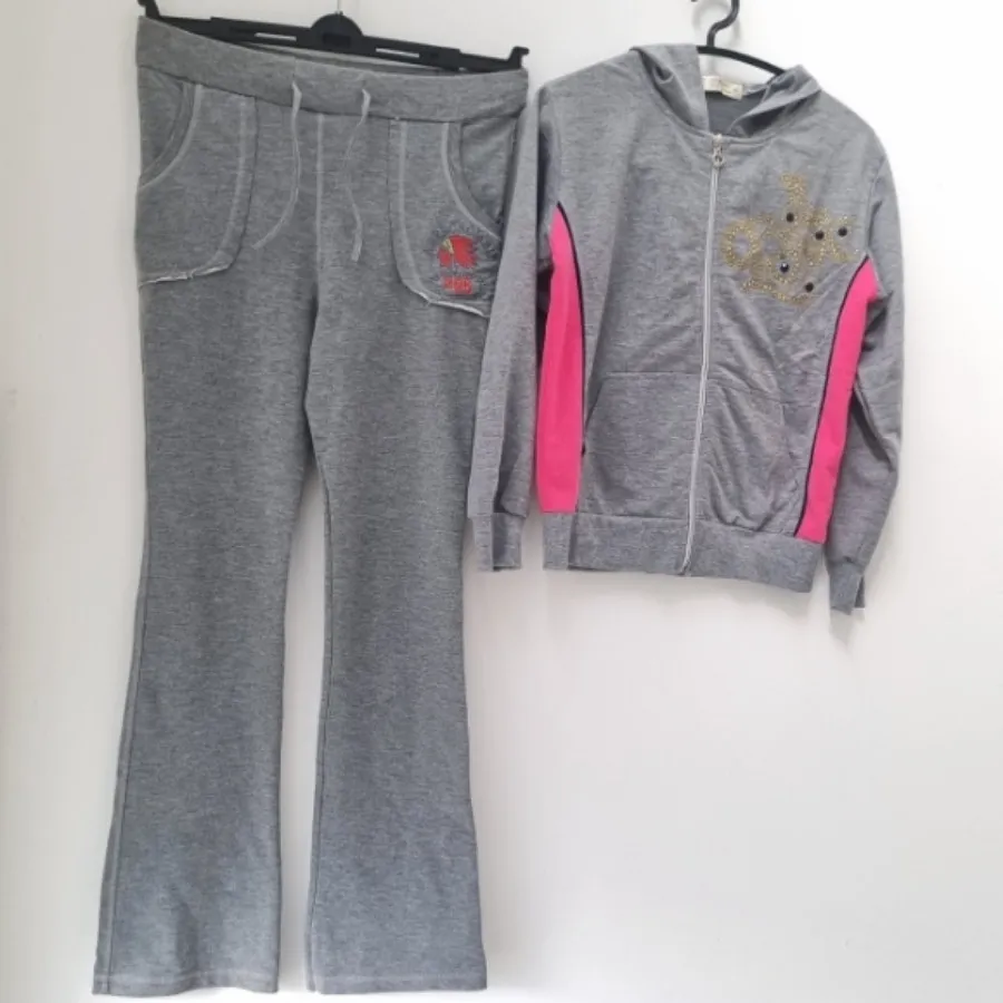 سوییشرت و شلوار