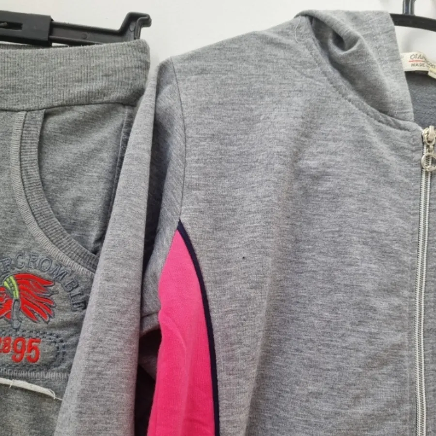 سوییشرت و شلوار