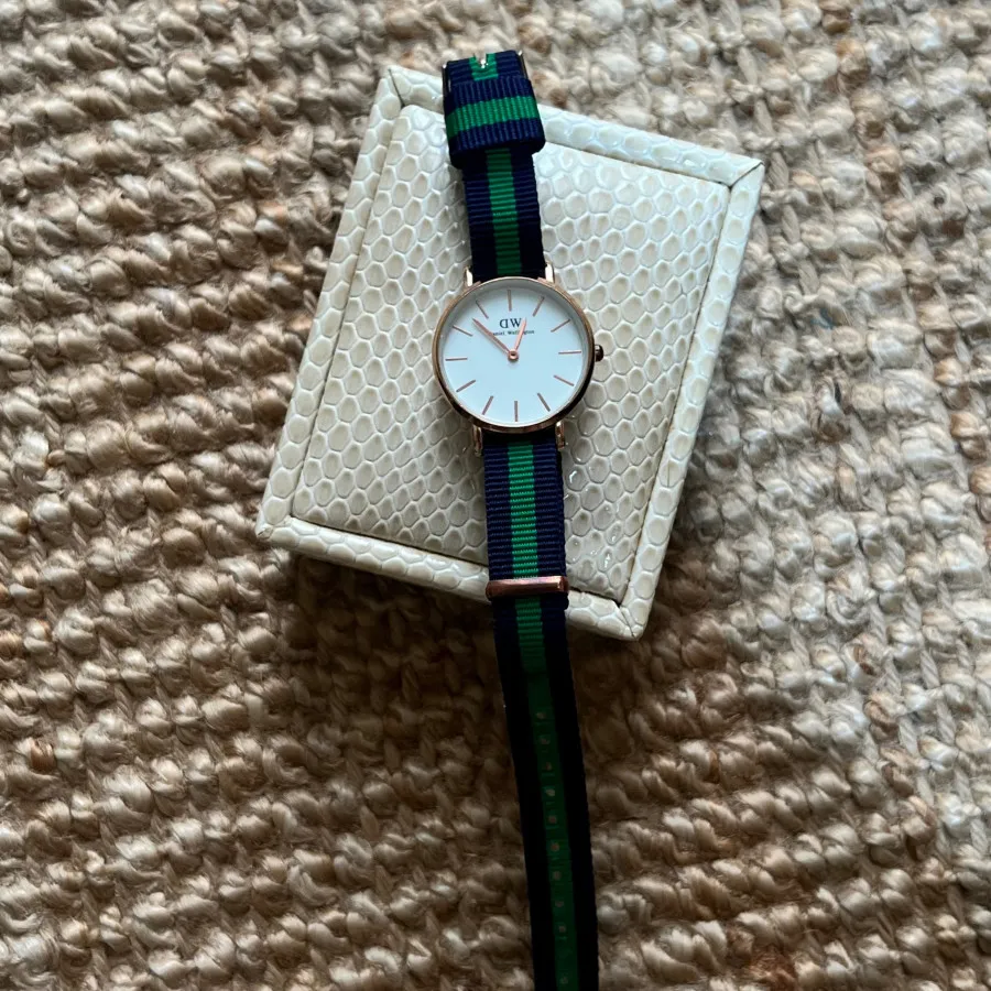 ساعت دنیل ولینگتون