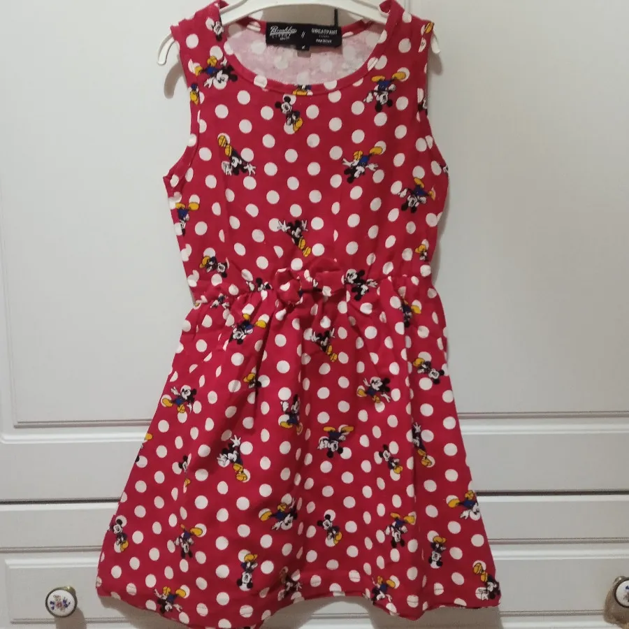 پیراهن دخترانه