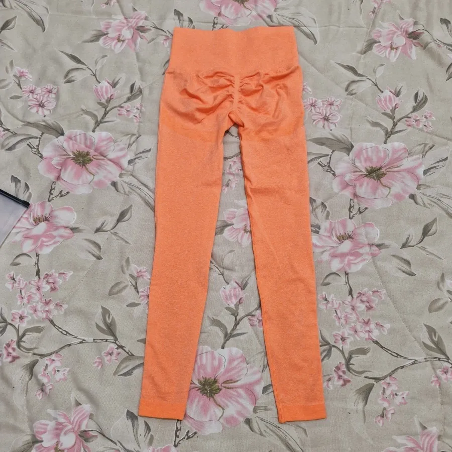 لگ ورزشی سیملس پرتقالی