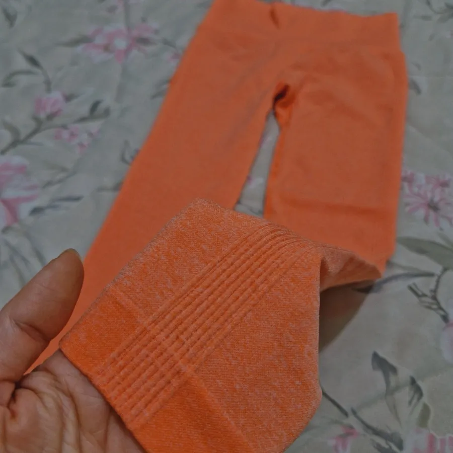 لگ ورزشی سیملس پرتقالی