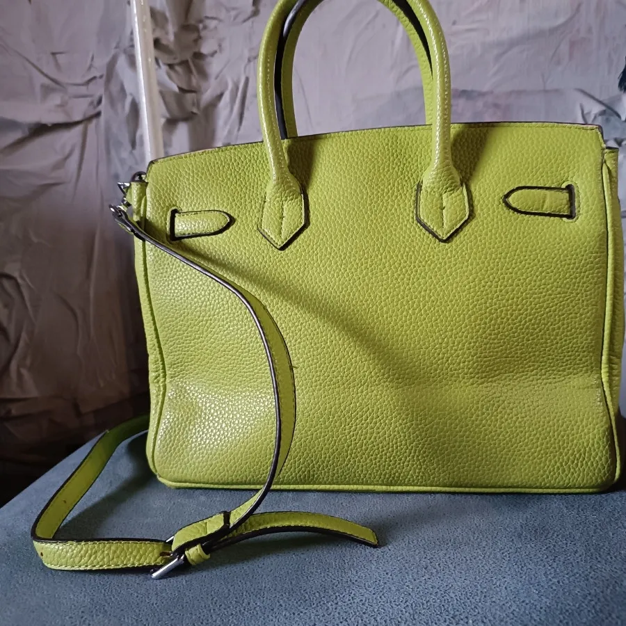 کیف دوشی دستی