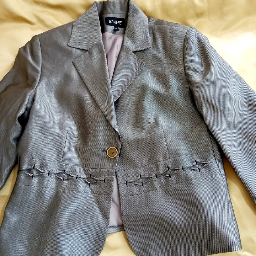 کت ودامن زنانه