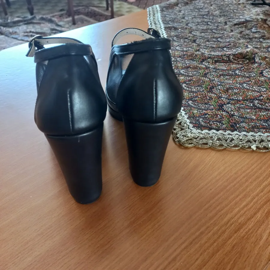 کفش مجلسی