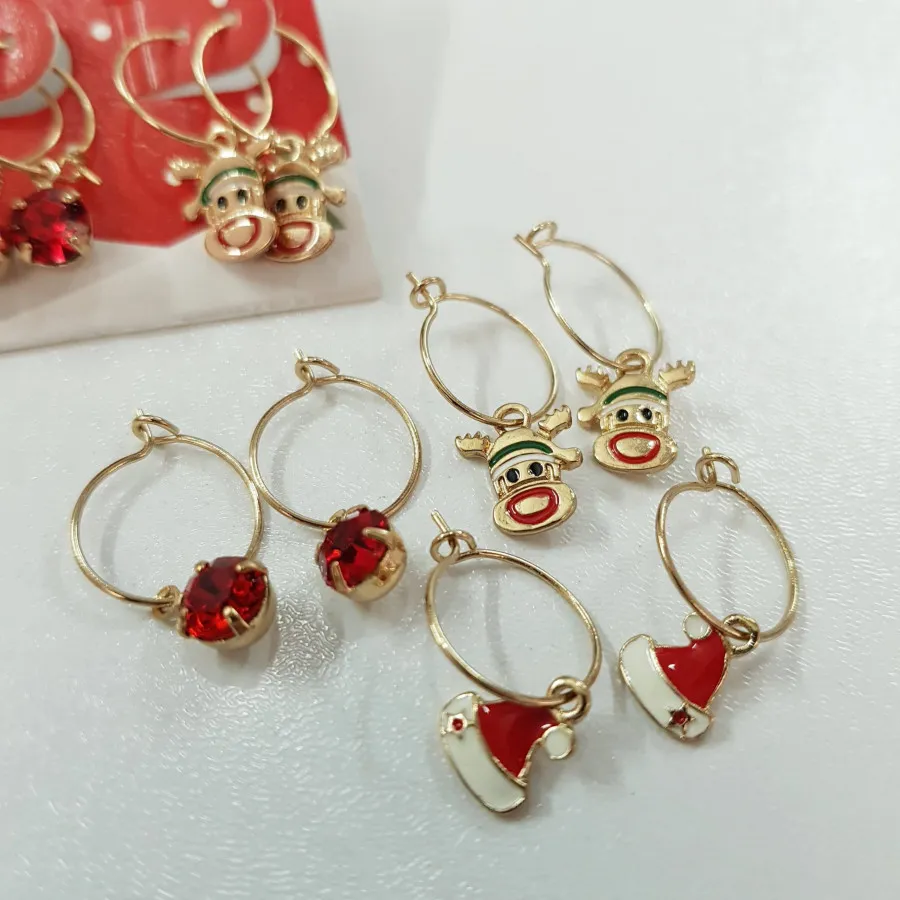 پک گوشواره طلایی کریسمسی