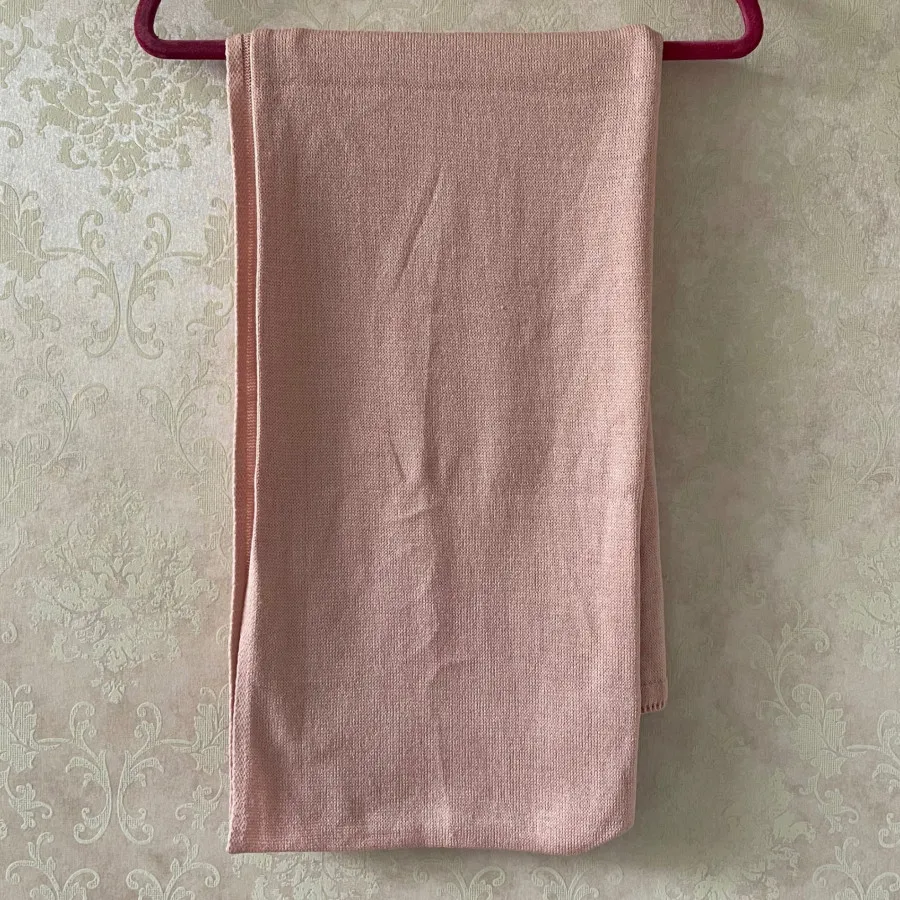 شال بافت صورتی