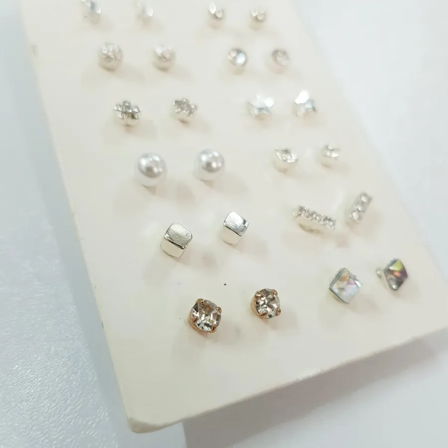 پک 16 جفتی گوشواره میخی