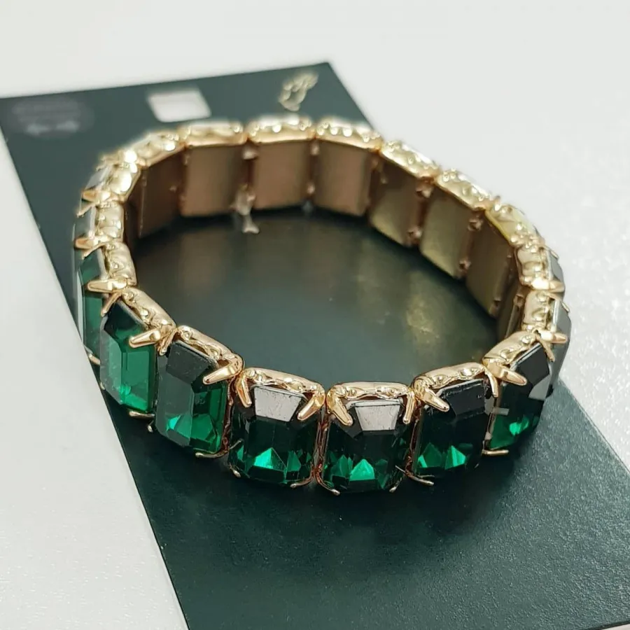 دستبند کشی طلایی نگین سبز