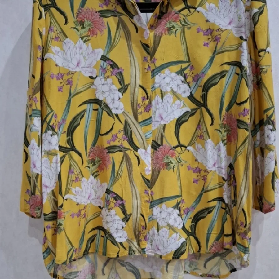 شومیز طرحدار بلند