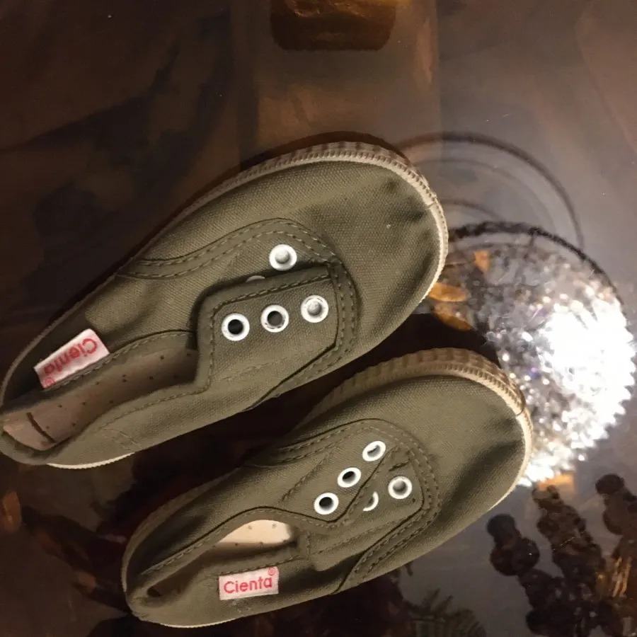 کفش پاپوش بچگانه