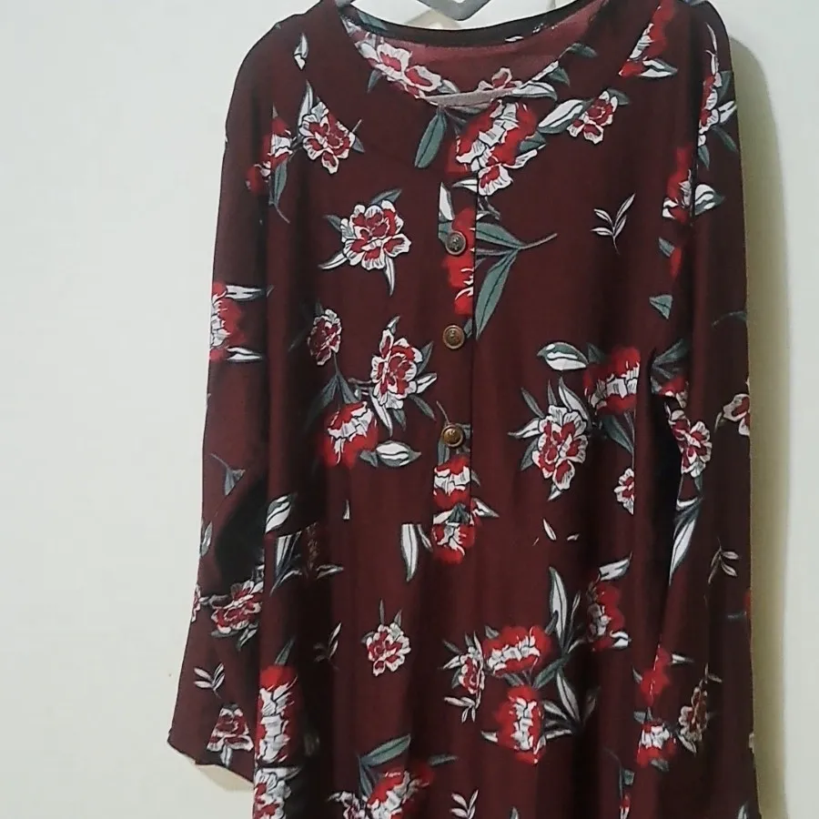 پیراهن زنانه