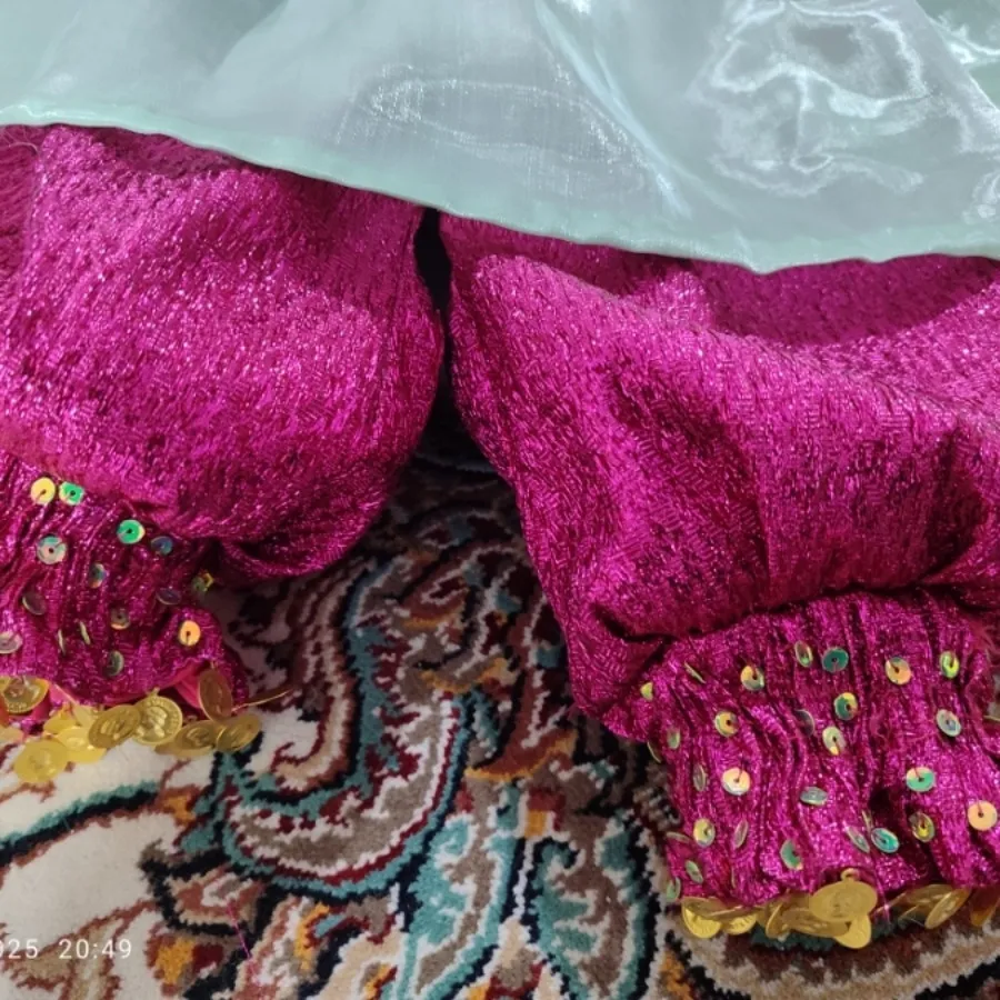 لباس بچگانه