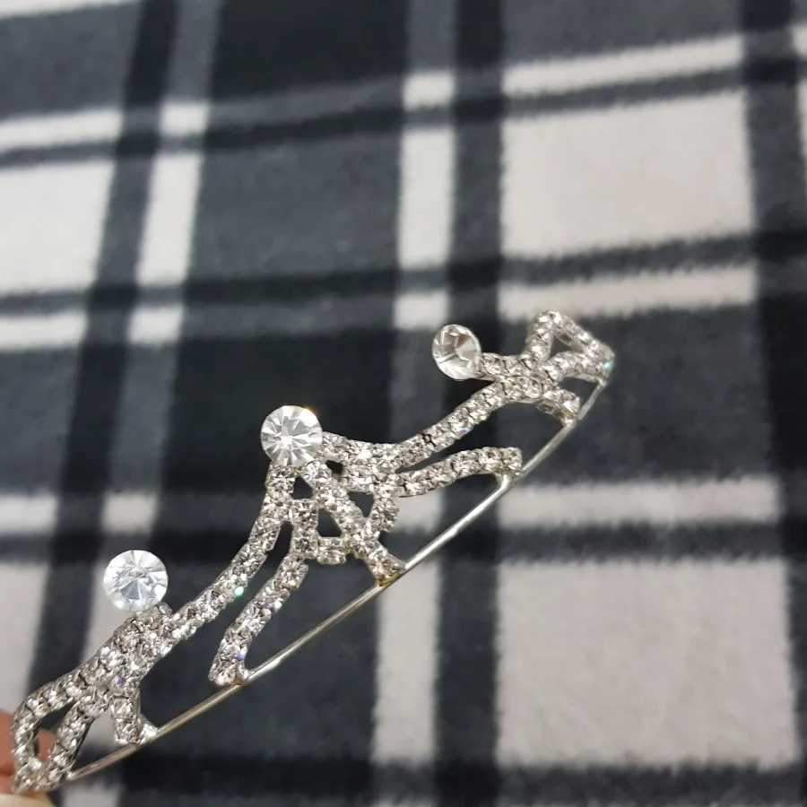 تاج مو - نگین دار