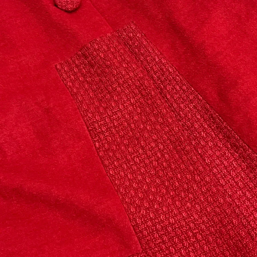 پاییزی قرمز