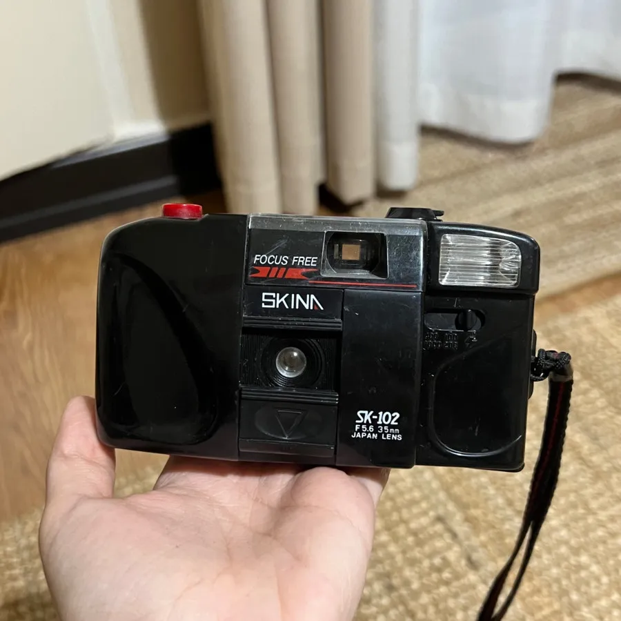 دوربین نوستالژی انالوگ