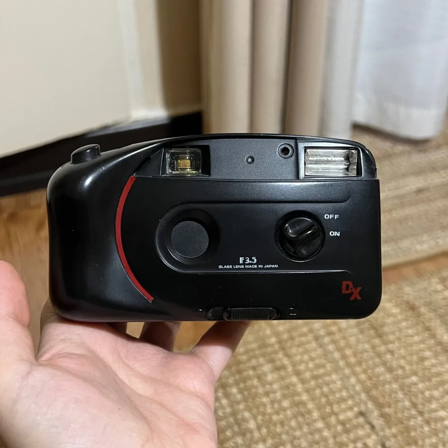 دوربین نوستالژی انالوگ