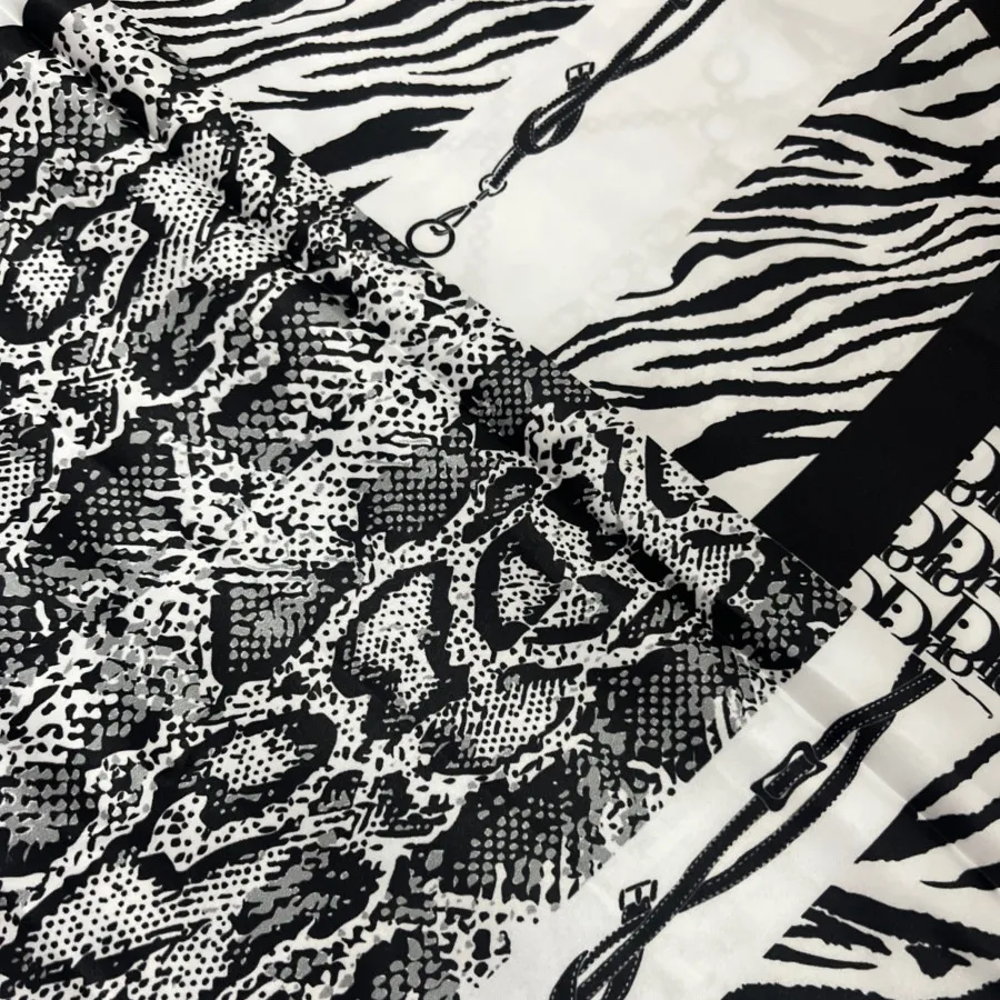 مینی اسکارف (روسری)