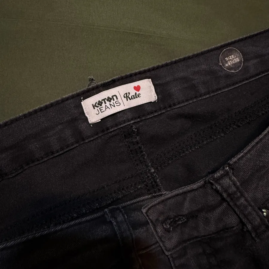 شلوار جین مارک کوتون