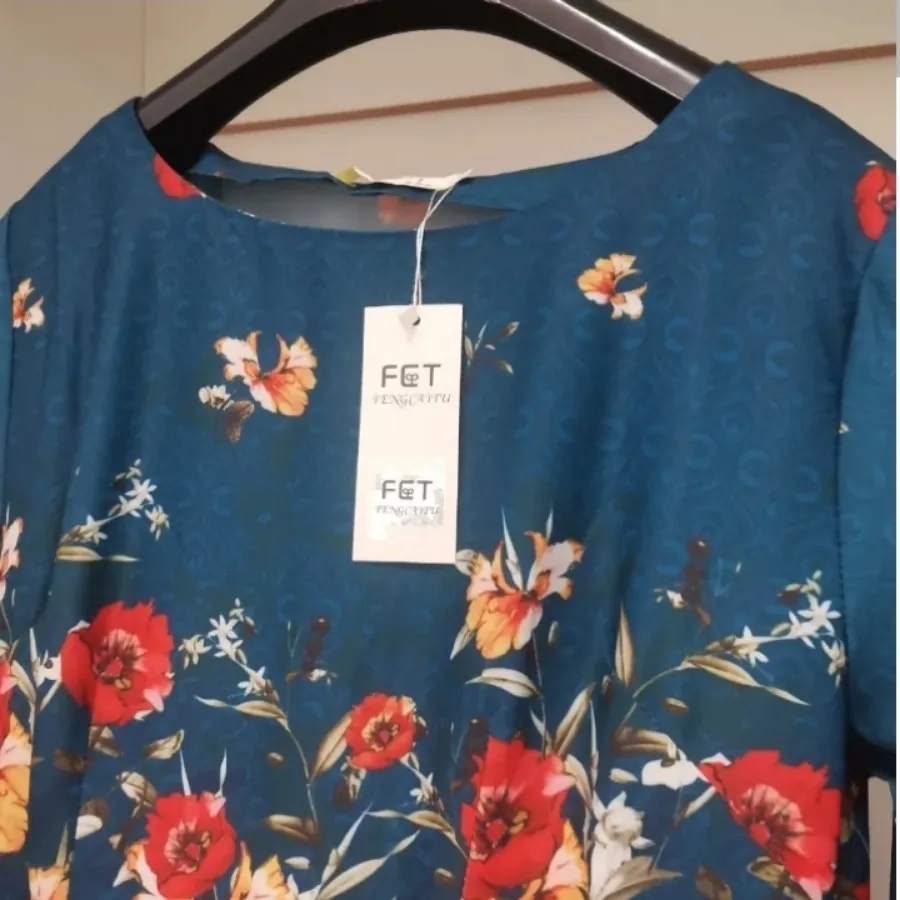 لباس آبی خارجی گلدار نو