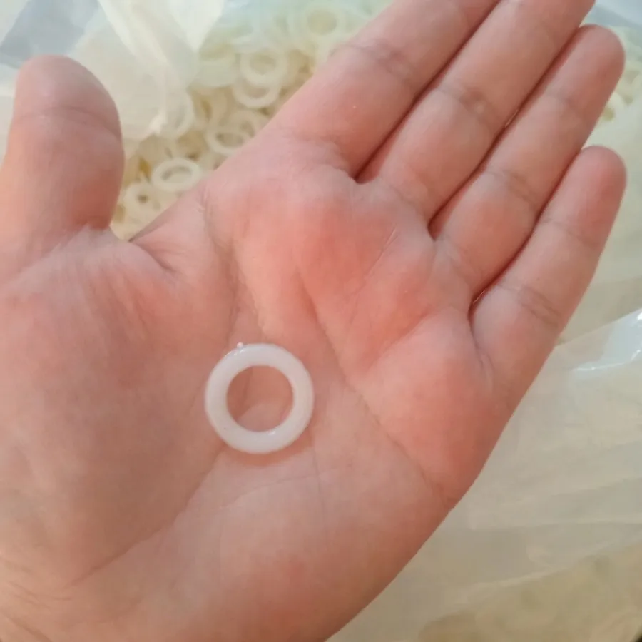 حلقه پلاستیکی