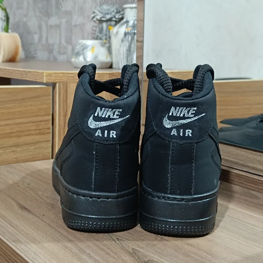 نیم بوت مشکی اسپرت