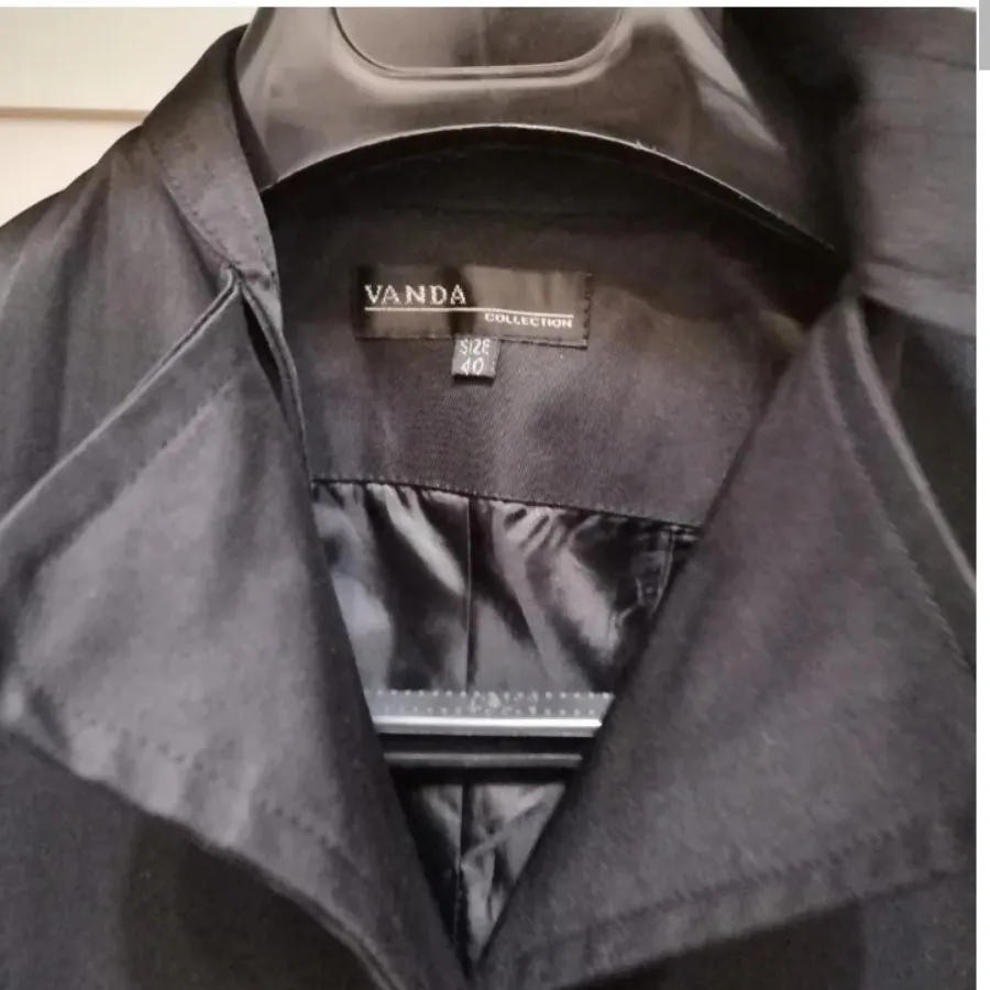 پالتو بارانی مشکی