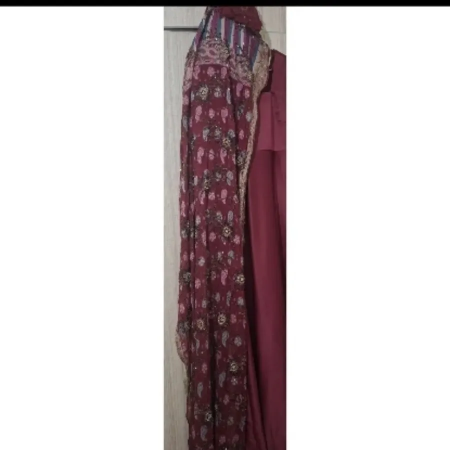 پیراهن مجلسی بلند