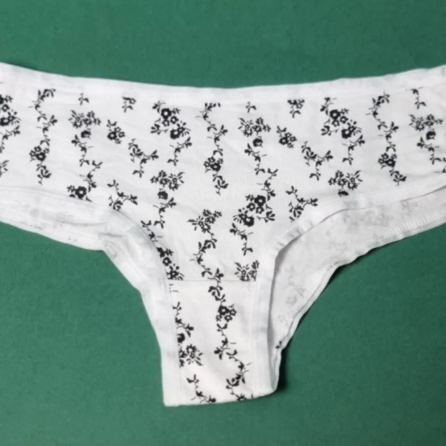 شورت زنانه نخی اسمارا