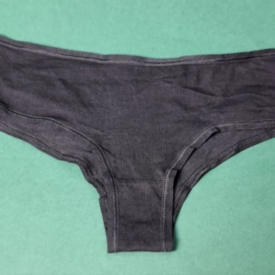 شورت زنانه نخی اسمارا