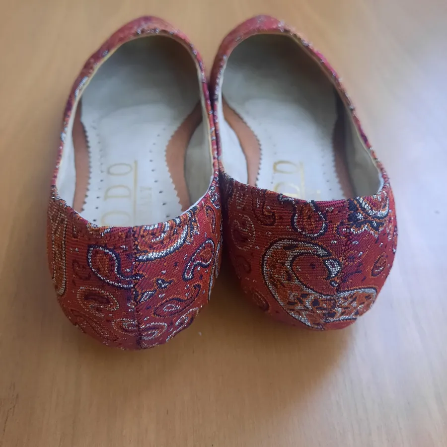 کفش روفرشی عروسکی ترمه