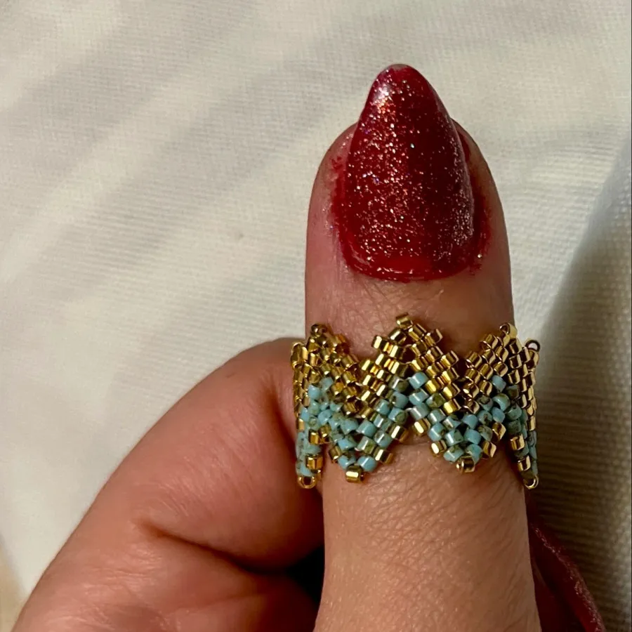 انگشتر منجوق بافی