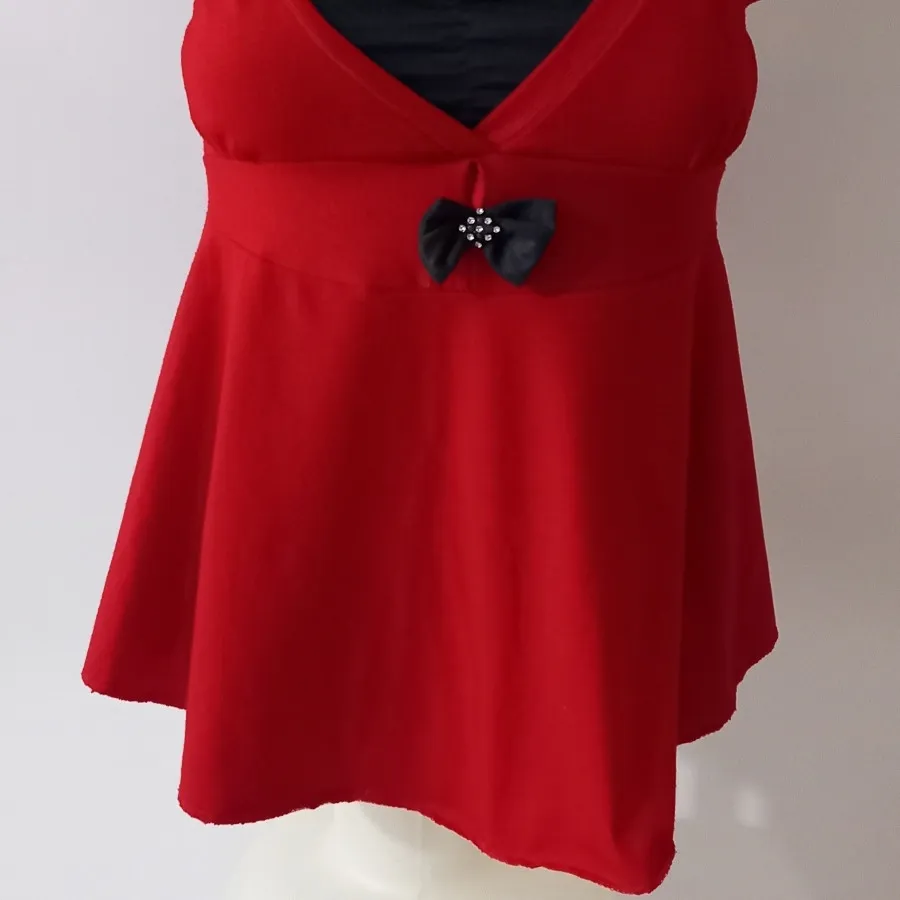 تاپ زنانه و دخترانه