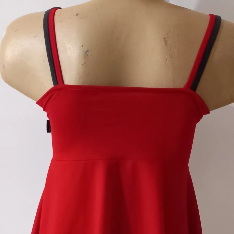 تاپ زنانه و دخترانه