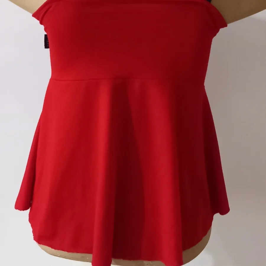 تاپ زنانه و دخترانه