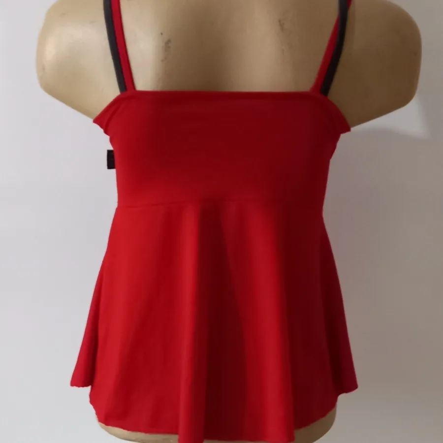 تاپ زنانه و دخترانه