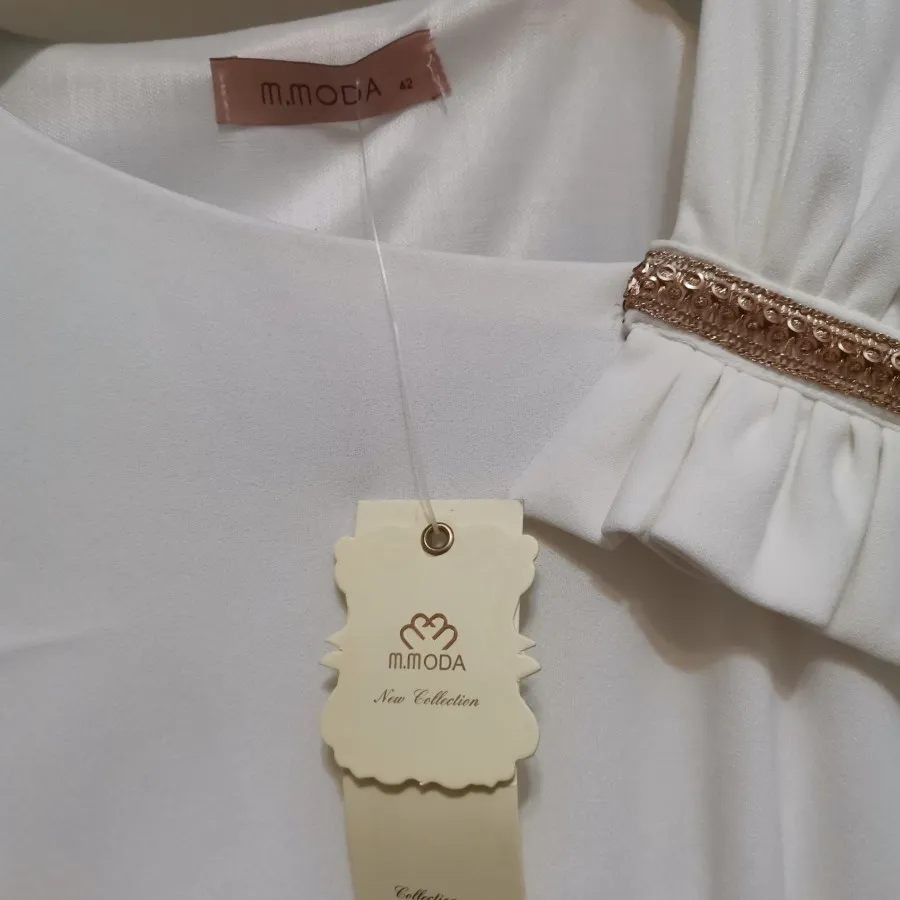 لباس سفید مجلسی